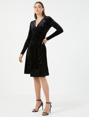 Vestido corto manga larga terciopelo