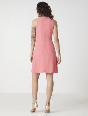 Vestido Corto con Nudo Drapeado