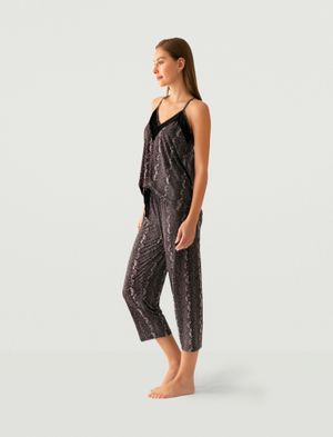 Conjunto de Pijama Blusa Lencera con Pantalón Animal Print