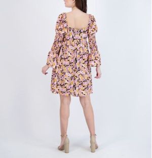 Vestido Corto Manga Larga Floral