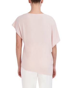 Blusa Asimétrica Manga Corta