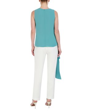 Blusa Drapeada con Caída
