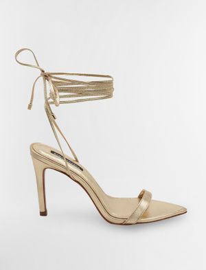 PUMPS
