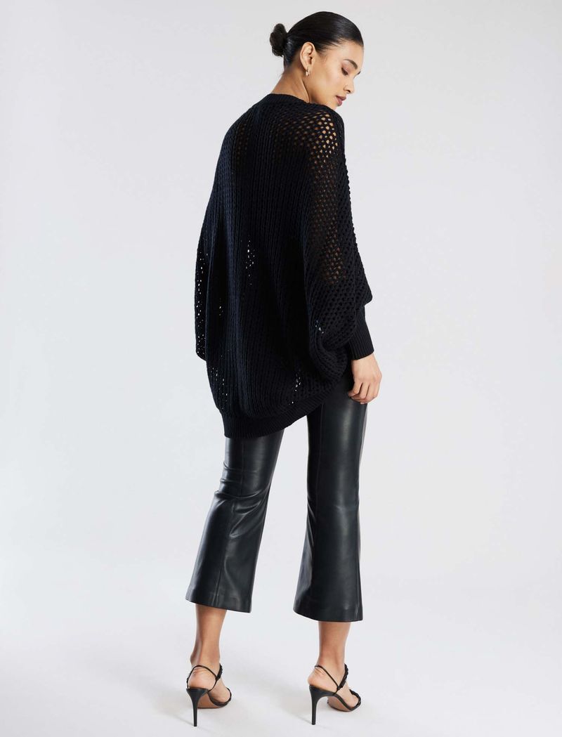 PANTALON-CROP-PIEL