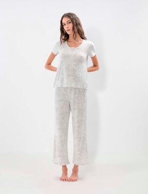 SET DE PIJAMA LARGA ESTAMPADA PLAYERA ESCOTE EN V