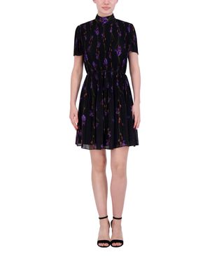 VESTIDO CORTO ESTAMPADO FLORAL PLISADO