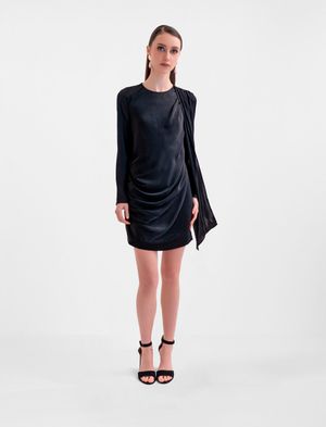 VESTIDO CORTO SATINADO MANGA LARGA CON DRAPEADO