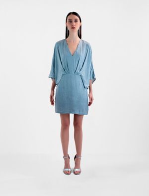 VESTIDO CORTO CON PLIEGUES MANGA DOLMAN