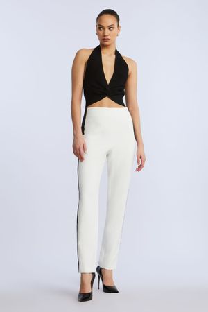 PANTALÓN DE VESTIR SLIM FIT CON FRANJA EN LOS COSTADOS